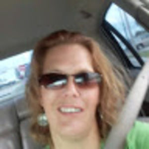 Meet your Posher, Nora